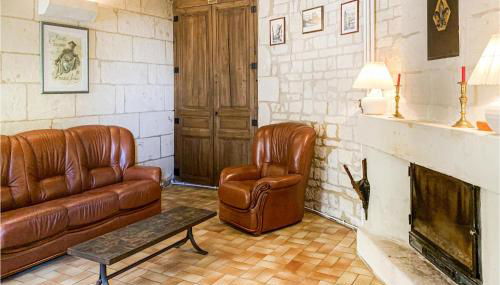 2 Bedroom Stunning Home In Chinon - Photo 3