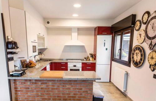 Casa Rural en Cezosu, Nava - Foto 6