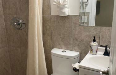 Artful Home Near Design District - Foto 31