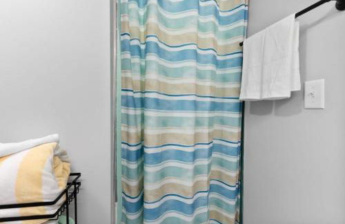 Newly Renovated Beachside Bliss Steps to Sand - Foto 29