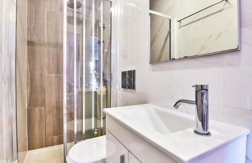 Campanhã Clock House with terrace - Foto 21