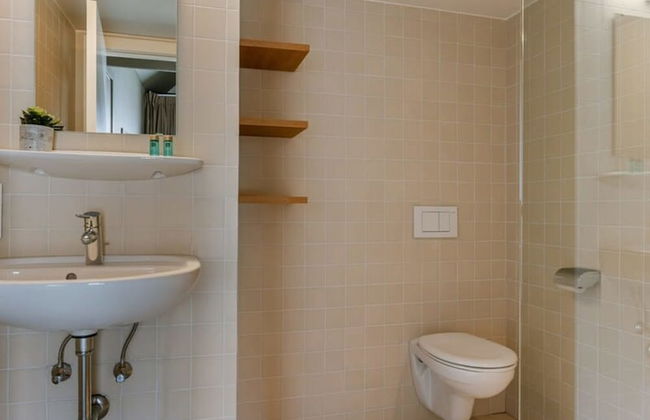 Bonrepo Room 104 in Brugge - Photo 4