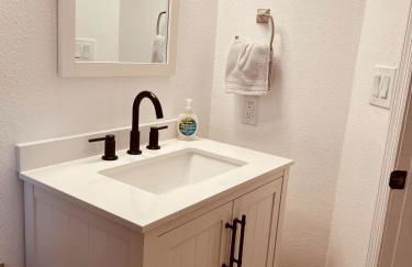 Kingman Gold 2BR Retreat at the Heart of Rt 66 - Photo 13