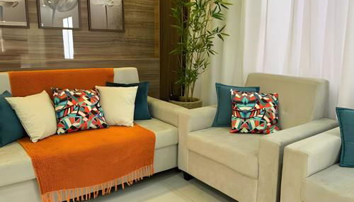 Espaçosa casa próxima ao Centro - Foto 2