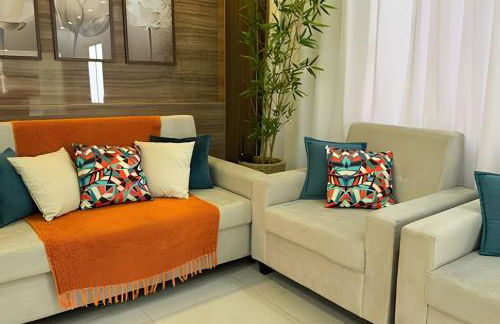 Espaçosa casa próxima ao Centro - Foto 2