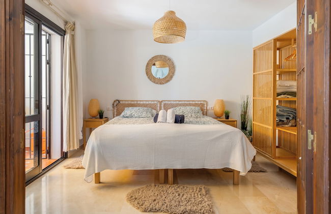 La Casa Bonita - Modern 2BR Apt with Private Terrace. Pool Views - Foto 3