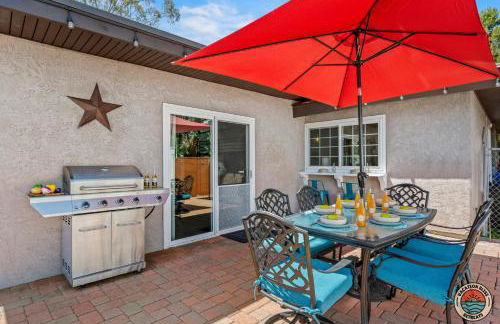 The Splash Society-Pool, Spa, Games, and Vibes - Photo 52