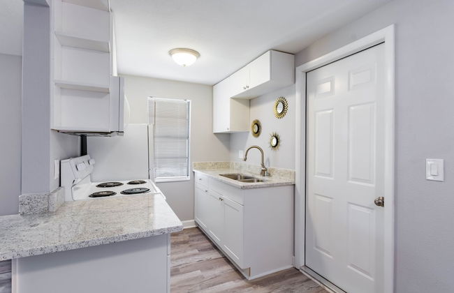 Cozy Jacuzzi Home - Foto 10