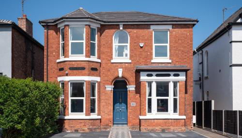 Bifolds, enclosed garden. Southport character home - Foto 2
