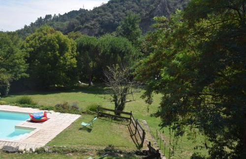 Holiday Home in Ardèche near Château de Ventadour - Foto 21