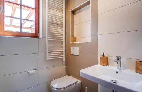 Pet Friendly Home In Sveti Jakov - Foto 45