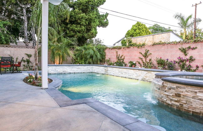 Fantastic 6 bedroom 4 bath Pool Home - Foto 19