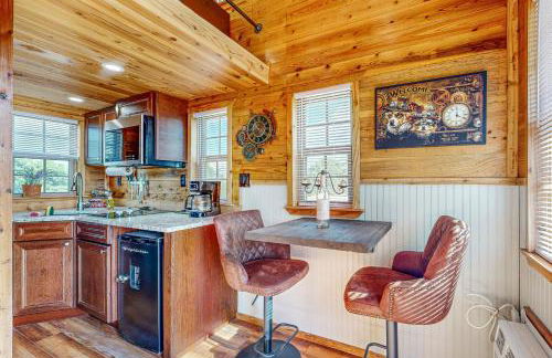 Romantic Tiny House with Views in Harper! - Foto 6