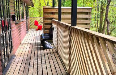 Shrew Lodge-woodland Lodges-Hot Tub-Pembrokeshire-Tenby - Foto 11