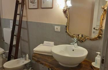 Madama Langa Country House con piscina nelle vigne - Foto 52