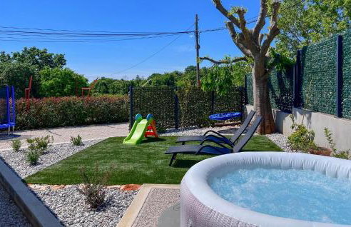 Awesome Home In Barban With Jacuzzi - Foto 11