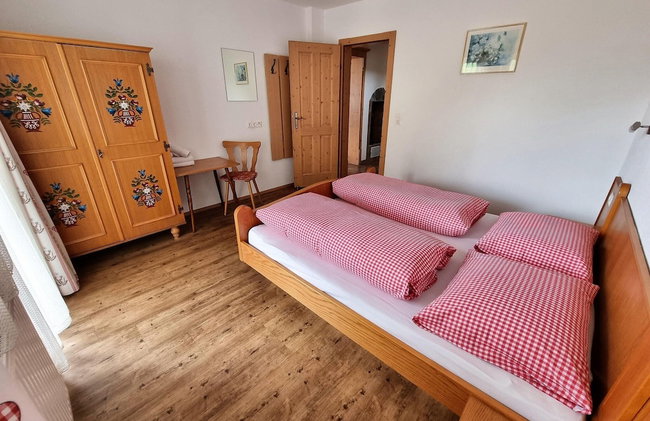 Holiday Home in Finkenberg With Terrace - Foto 8