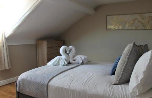 York Place Beautiful Apartment 5 Bedrooms Sleeps 9 - Foto 11