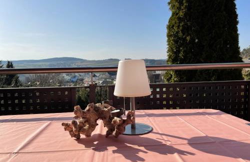 Komfortable Ferienwohnung 100qm mit Loggia in Schauenstein im Frankenwald-Fichtelgebirge - Foto 6