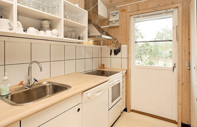 8 Person Holiday Home in Albaek - Foto 9
