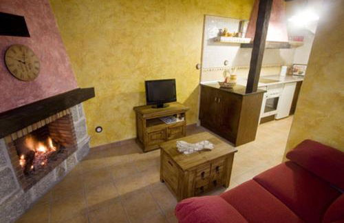 Casas Herrenales de Ulaca - Photo 12