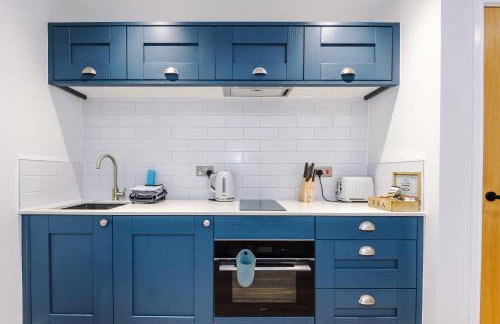 Rock Mill - Superior Apartment with Private Patio - Foto 13