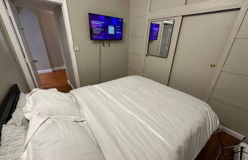 Stunning 4BR home close to NYC - Foto 25