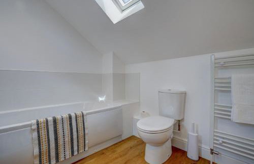 Contemporary Barn Harleston Norfolk - Photo 13