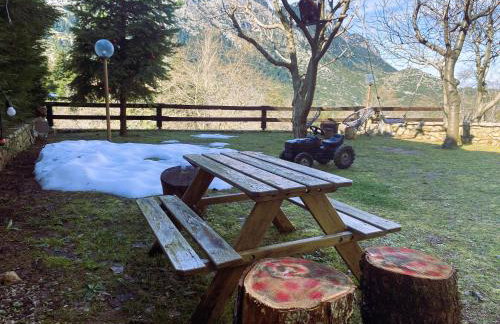 Pinecone Lodge, Eptalofos Wellness Garden Chalet - Foto 10