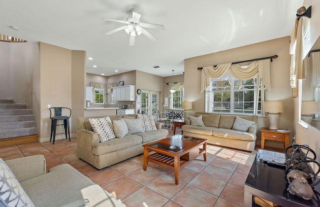 6 Bedroom Premium Home With Pool, Spa and Games Room #800 - Photo 6