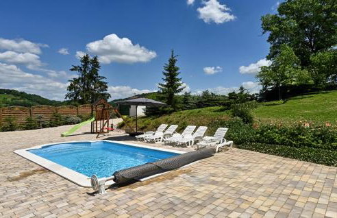 Stunning Home In Veliko Trgovisce - Foto 9