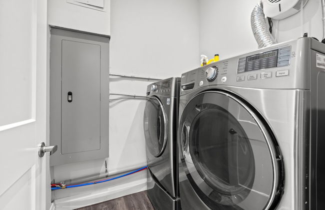 Bright Suites Finch West - Foto 35