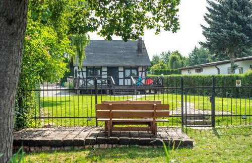 Dom nad jeziorem Sapowice - Foto 28