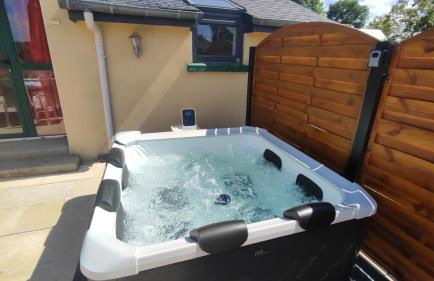 Brocéliande calme breton, spa, wifi, amazon-disney tv, 4 lits, Freebox revolution,draps, café, thé - Foto 17