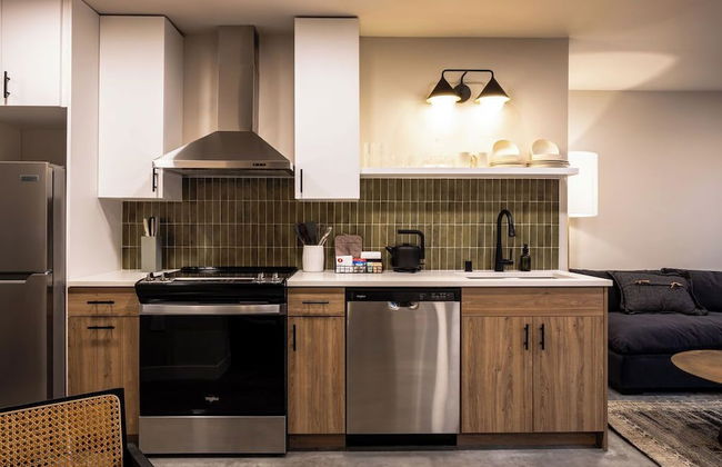 The Dylin by Mint House - Photo 16