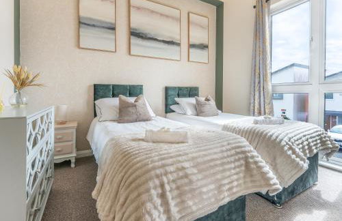 Contractor Stay Near The City Centre with Two Free Parking Spaces - Foto 26