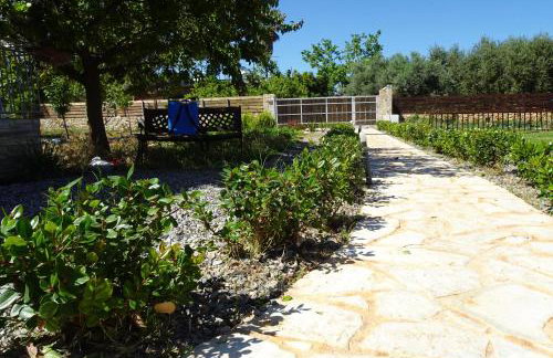 Katikies Savrani - Foto 39