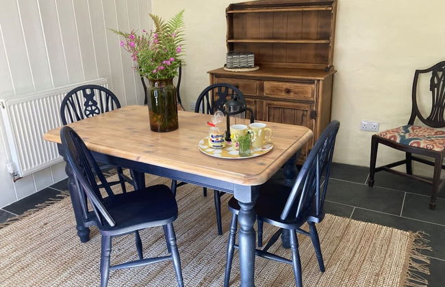 Secluded Cottage With hot tub - Foto 6