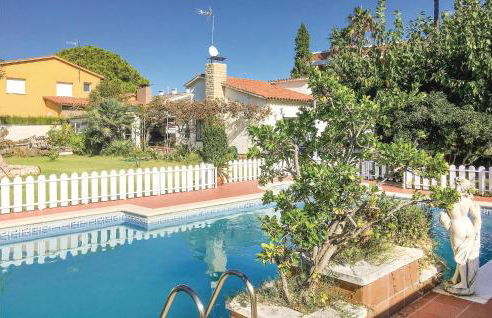 3 Bedroom Nice Home In Francàs - Foto 1