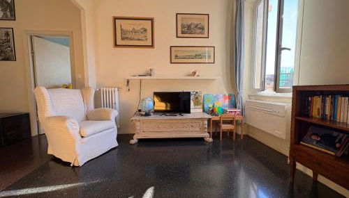 A due passi da tutto, luminoso vicino al navebus - Photo 3