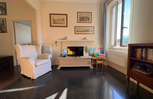 A due passi da tutto, luminoso vicino al navebus - Photo 3