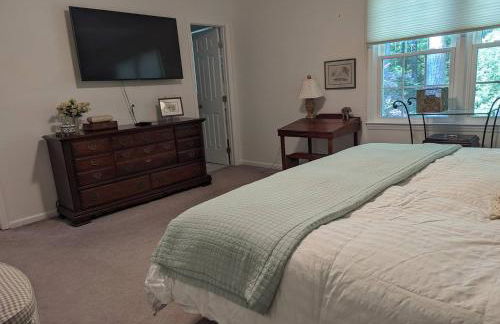 NEW! Stately 3BR25BA near Rockwood - Foto 16