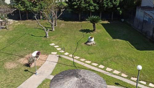 Itea's Garden House - Photo 2, Garden view