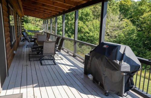 Serenity Ridge- Scenic Luxury Log Estate Getaway - Foto 29