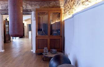 A historic XVI century beach home near Barcelona - Photo 38