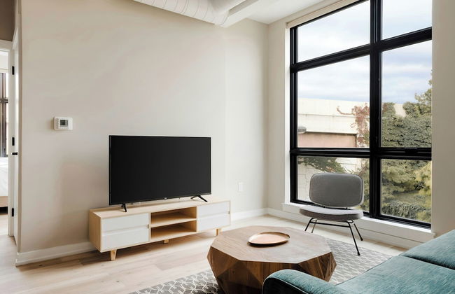 Sonder by Marriott Bonvoy The Edison Apartments Old City - Photo 33