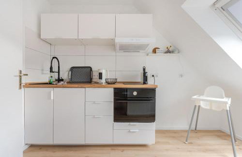 Zentrales City Apartment EDEN - 1 Min zum HBF - Ideal für Trips nach Köln, Düsseldorf, Wuppertal, Messe - Balkon, Küche, 2 Zimmer, Renoviert 2025 - Foto 16