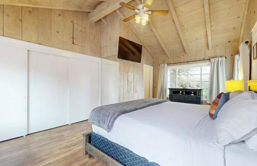 La Jolla Historic Gem, Hot Tub, Game Room, Garden Oasis with Firepit & Courtyard Dining - Foto 15