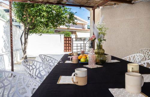 VILLA WINE & BEACH Design and Luxury in Cala Crancs - Foto 26