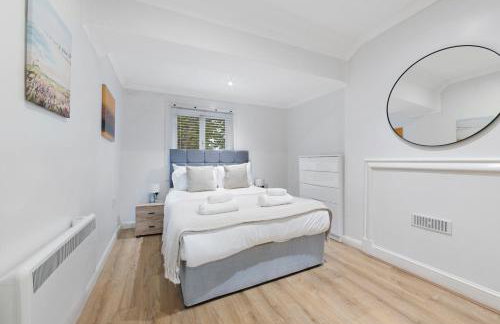 2 Bed Piccadilly Apartment 4 - Photo 11